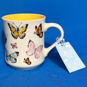 NWT & GREAT GIFT ~ ABSOLUTELY GORGEOUS BUTTERFLIES / BUTTERFLY DESIGN MUG / CUP